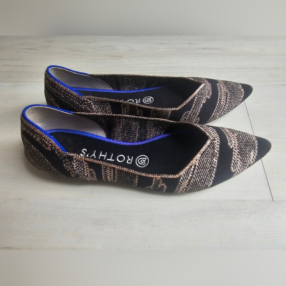 Rothys flats